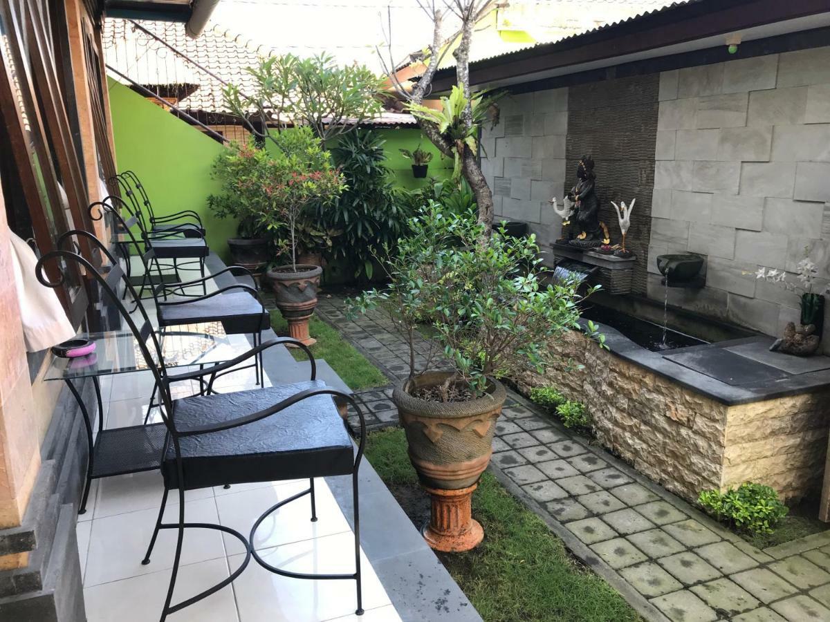 Tegal Homestay Санур Экстерьер фото